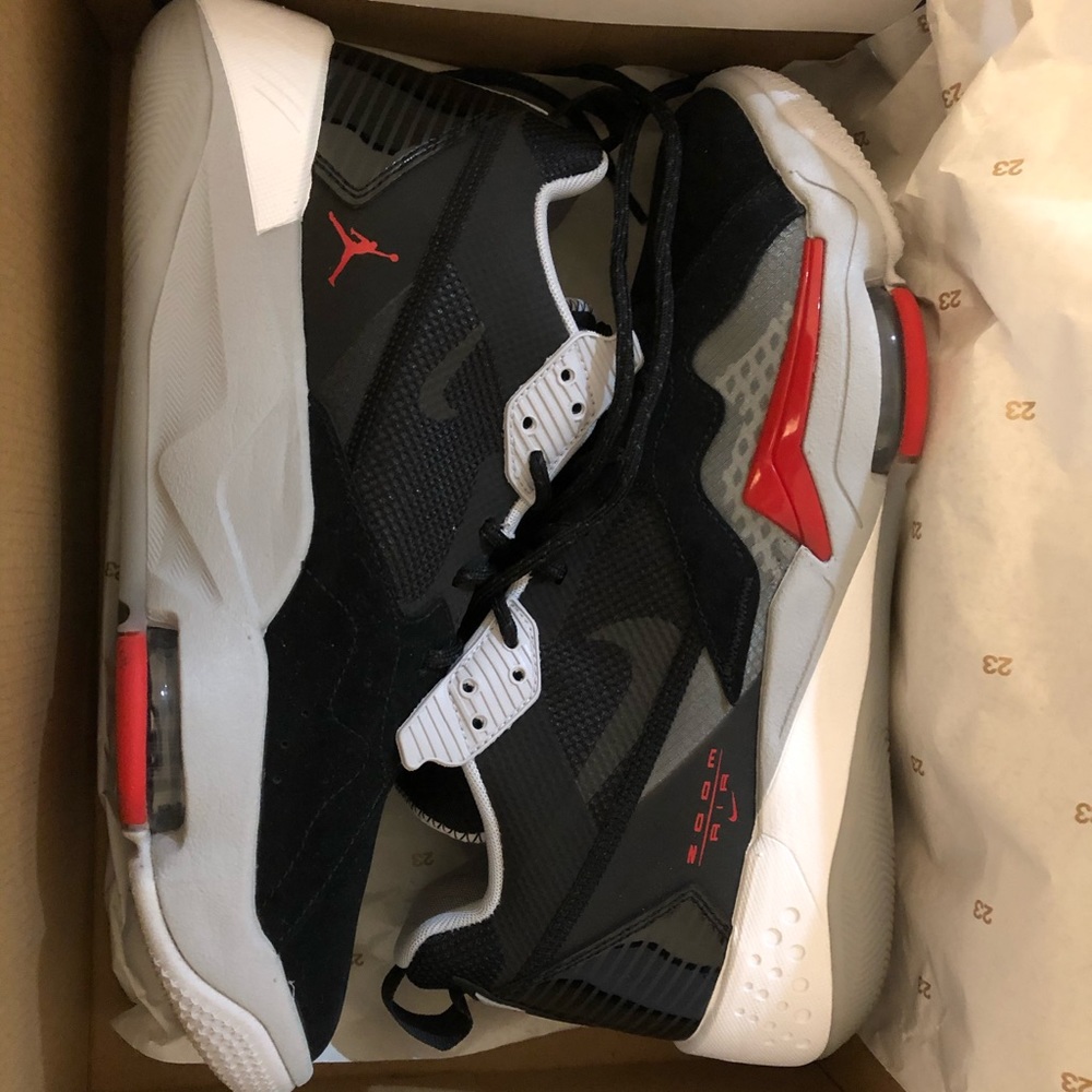 Jordan Zoom 92